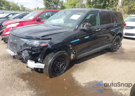 2020 Ford Police Interceptor z USA, uszkodzony, nr VIN 1FM5K8AB1LGA83556